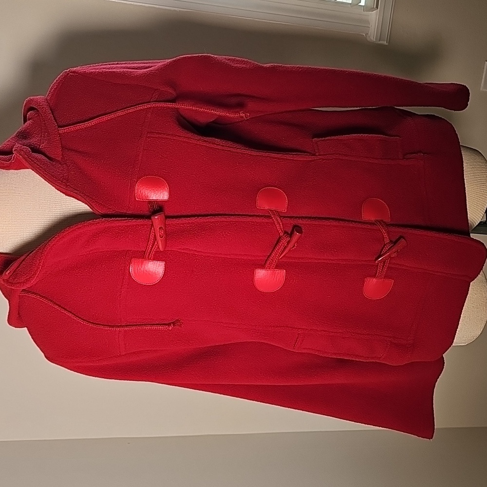 Women's Red Toggle Coat. By Effeci. Good Used Condition. Size‎ Meduim